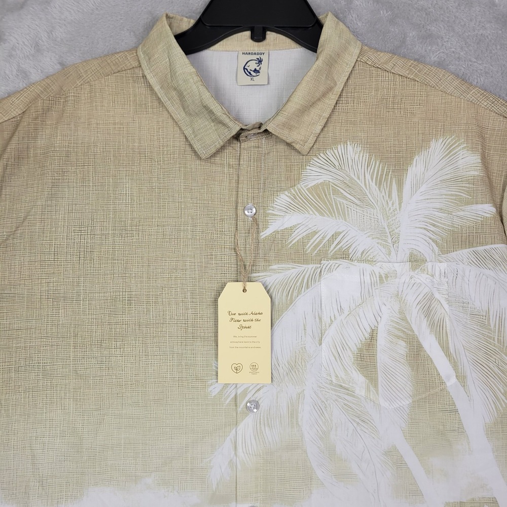 Hardaddy Mens XL Hawaiian Palm Tree Print Shirt Short Sleeve Button Up Polyester